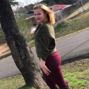 Meet your Posher, Karli